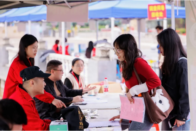 1742802634957063010.png image.png