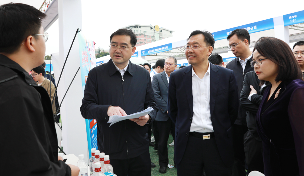 1744599252287012883.png 1744599252287012883.png