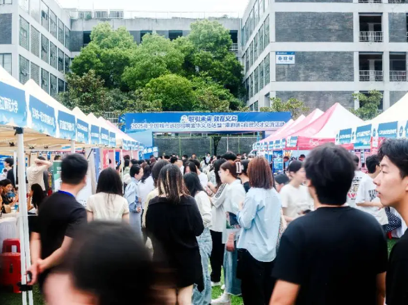 1745390765582091681.png image.png